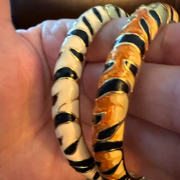 Kenneth Jay Lane Animal Print Bangles | Gold Enamel Set of 2 - Picture 2 of 2